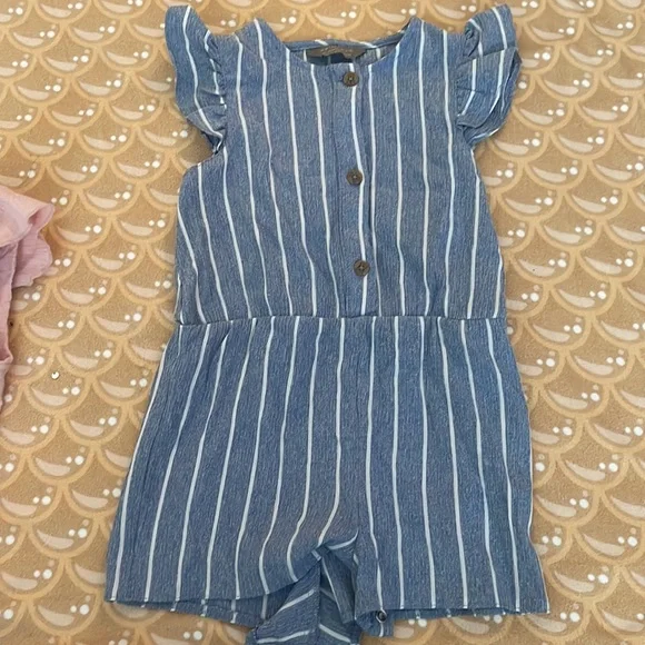 Primark 18-24mo. Short sleeved rompers - Picture 2 of 5
